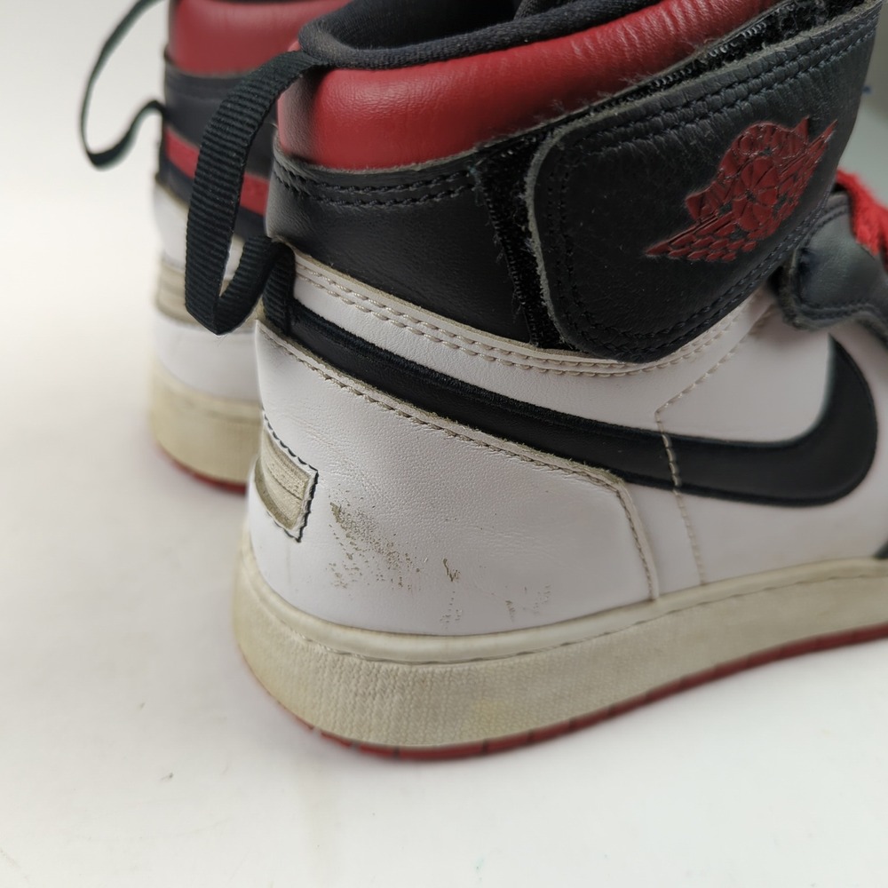 Nike‎ Air Jordan 1 High FlyEase Youth 7Y Basketball Sneakers Black White Red - Picture 2 of 8